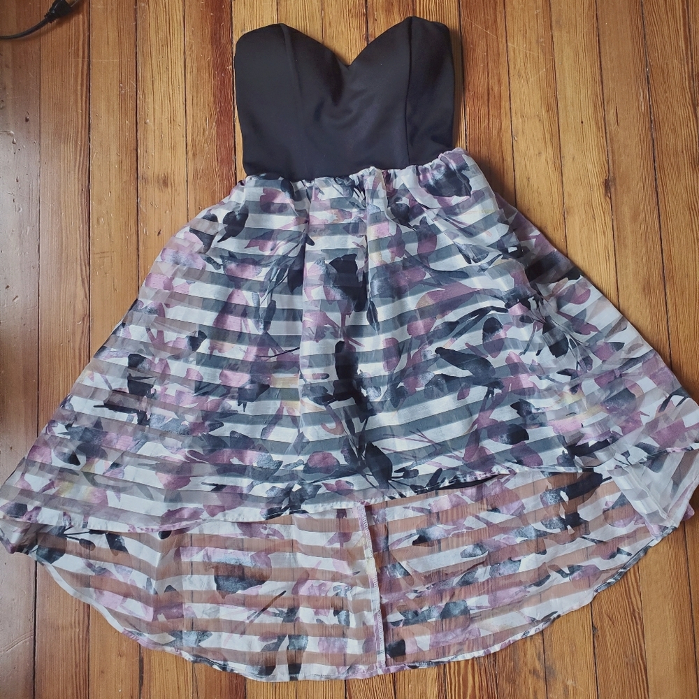 Strapless organza dress